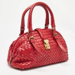 مملوكة مسبقًا Bottega Veneta Red Intrecciato Leather Pushlock Flap Satchel