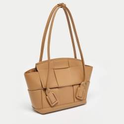 مملوكة مسبقًا Bottega Veneta Brown Intrecciato Leather Small Arco Tote