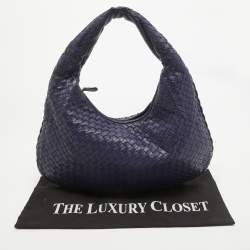 Pre Owned حقيبة هوبو بوتيغا فينيتا جلد إنترشياتو أزرق صغيرة