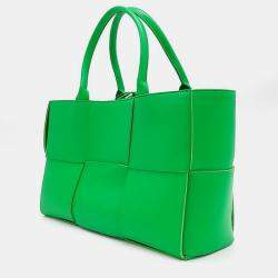 Bottega Veneta Arco Medium Tote Bag