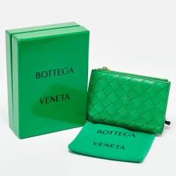 Bottega Veneta Green Intrecciato Leather Bifold Wallet