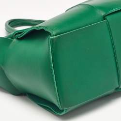 Bottega Veneta Green Intrecciato Leather Medium Arco Tote