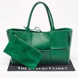 Bottega Veneta Green Intrecciato Leather Medium Arco Tote