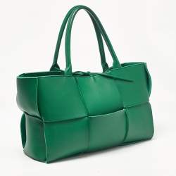 Bottega Veneta Green Intrecciato Leather Medium Arco Tote