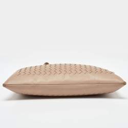 Pre Owned Bottega Veneta Beige Intrecciato Leather Zip Wristlet Pouch