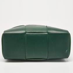 مملوكة مسبقًا Bottega Veneta Dark Green Intreccio Leather Small Arco Tote