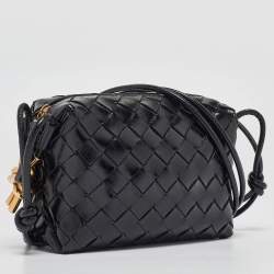 Pre Owned Bottega Veneta Black Glossy Intrecciato Leather Mini Loop Camera Bag