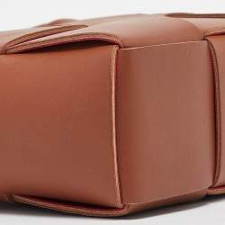 مملوكة مسبقًا Bottega Veneta Brown Intrecciato Leather Candy Arco Tote