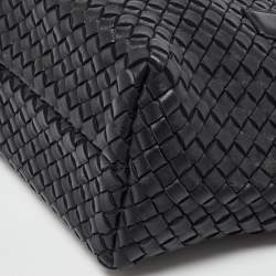 Pre Owned Bottega Veneta Black Intrecciato Leather Mini Cabat Tote