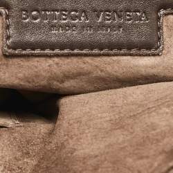 مملوكة مسبقًا Bottega Veneta Dark Brown Intrecciato Leather Leather Nodini Crossbody Bag