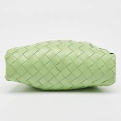 Pre Owned Bottega Veneta Green Intrecciato Leather Mini The Pouch Bag