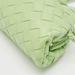 Pre Owned Bottega Veneta Green Intrecciato Leather Mini The Pouch Bag