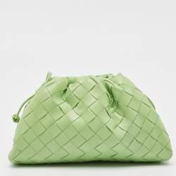 Pre Owned Bottega Veneta Green Intrecciato Leather Mini The Pouch Bag