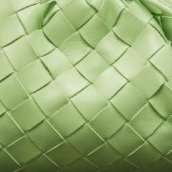 Pre Owned Bottega Veneta Green Intrecciato Leather Mini The Pouch Bag