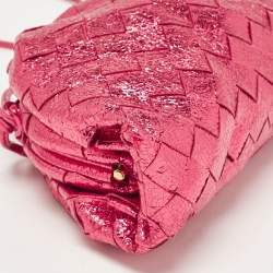 Pre Owned Bottega Veneta Metallic Pink Intrecciato Leather Mini The Pouch Bag