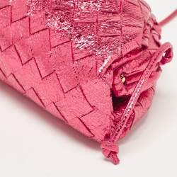 Pre Owned Bottega Veneta Metallic Pink Intrecciato Leather Mini The Pouch Bag
