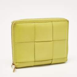 Bottega Veneta Green Intrecciato Leather Cassette Zip Around Wallet