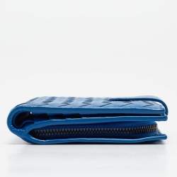 Pre Owned Bottega Veneta Blue Intrecciato Leather Compact Wallet