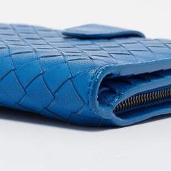 Pre Owned Bottega Veneta Blue Intrecciato Leather Compact Wallet