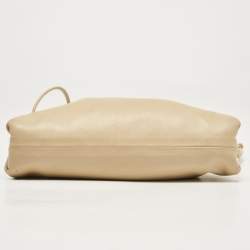 Pre Owned Bottega Veneta Cream Leather Mini The Pouch Bag