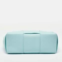 مملوكة مسبقًا Bottega Veneta Light Blue Leather Small Arco Tote