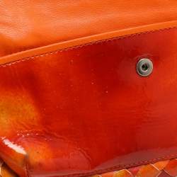 مملوكة مسبقًا محفظة بوتيغا فينيتا سحاب جلد براءات إنتريشياتو برتقالي