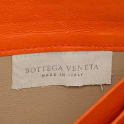 مملوكة مسبقًا محفظة بوتيغا فينيتا سحاب جلد براءات إنتريشياتو برتقالي