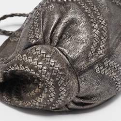مملوكة مسبقًا Bottega Veneta Metallic Leather Illusion Hobo