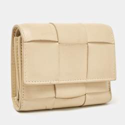 Bottega Veneta Beige Leather Intrecciato Cassette Zip Trifold Wallet