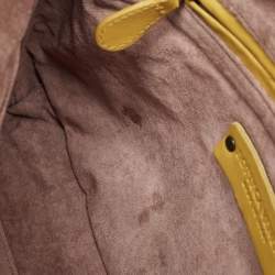 Pre Owned حقيبة كروس بوتيغا فينيتا نوديني جلد انترشياتو بيج داكنة بسحاب مزدوج