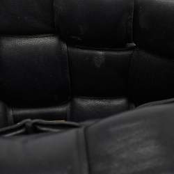 Pre Owned Bottega Veneta Black Leather Classic Cassette Padded Shoulder Bag