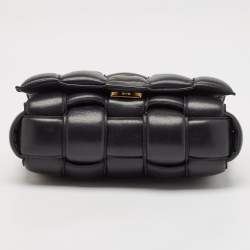 Pre Owned Bottega Veneta Black Leather Classic Cassette Padded Shoulder Bag