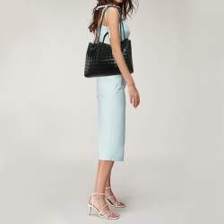 Pre Owned Bottega Veneta Black Intrecciato Leather Medium Andiamo Top Handle Bag
