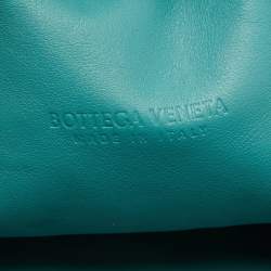 مملوكة مسبقًا حقيبة كلتش بوتيغا فينيتا تين جلد تركواز أزرق