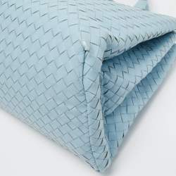 مملوكة مسبقًا Bottega Veneta Light Blue Intrecciato Leather Medium Roma Tote
