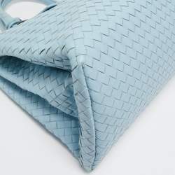 مملوكة مسبقًا Bottega Veneta Light Blue Intrecciato Leather Medium Roma Tote