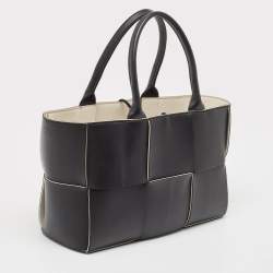 Pre Owned Bottega Veneta Black Intreccio Leather Small Arco Tote