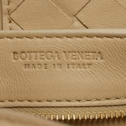 مملوكة مسبقًا Bottega Veneta Cream Intrecciato Leather Small Andiamo Tote
