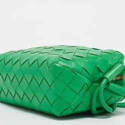 Pre Owned Bottega Veneta Green Intrecciato Leather Mini Loop Camera Crossbody Bag