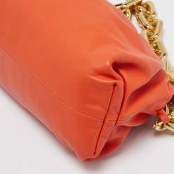مملوكة مسبقًا Bottega Veneta Orange Leather The Chain Pouch Bag