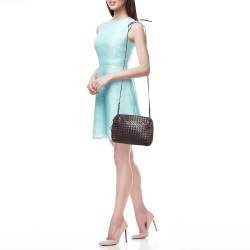 مملوكة مسبقًا حقيبة كروس بوتيغا فينيتا نوديني جلد إنترشياتو أحمر داكن