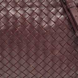 مملوكة مسبقًا حقيبة كروس بوتيغا فينيتا نوديني جلد إنترشياتو أحمر داكن