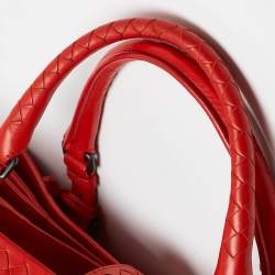 مملوكة مسبقًا Bottega Veneta Red Intrecciato Leather Medium Roma Tote
