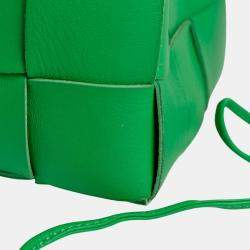 Bottega Veneta Small Parakeet Intrecciato Leather Cassette Bucket Shoulder Bag