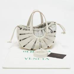 Pre Owned Bottega Veneta Off White Leather Small Shell Bag