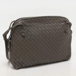 مملوكة مسبقًا Bottega Veneta Grey Intrecciato Leather Nodini Crossbody Bag