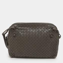 مملوكة مسبقًا Bottega Veneta Grey Intrecciato Leather Nodini Crossbody Bag