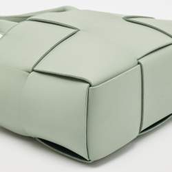 Pre Owned Bottega Veneta Light Green Intrecciato Leather Mini Arco Tote