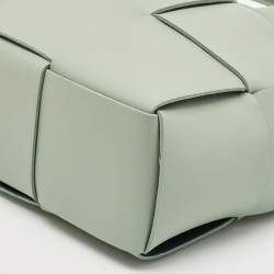 Pre Owned Bottega Veneta Light Green Intrecciato Leather Mini Arco Tote