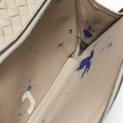 مملوكة مسبقًا حقيبة كروس بودي بوتيغا فينيتا جلد أنترشياتو بيج بسحاب مزدوج للكاميرا